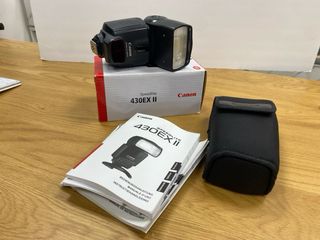 Canon EOS 5D Mark IV + Lente 24-105mm