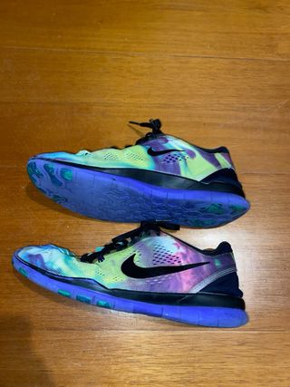 Sapatilhas Nike Multicores Tamanho 38