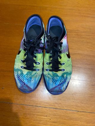 Sapatilhas Nike Multicores Tamanho 38