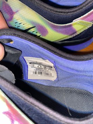 Sapatilhas Nike Multicores Tamanho 38