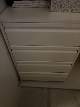 Armario 3 puertas madera y plástico