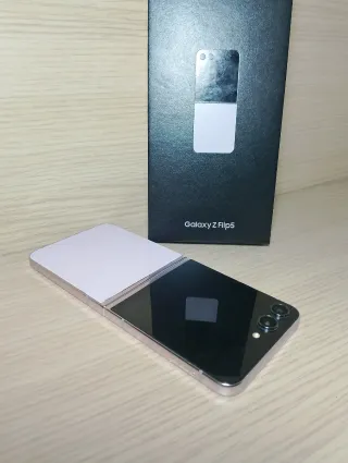 Samsung Z Flip 5 256GB