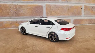 Toyota Corolla a escala