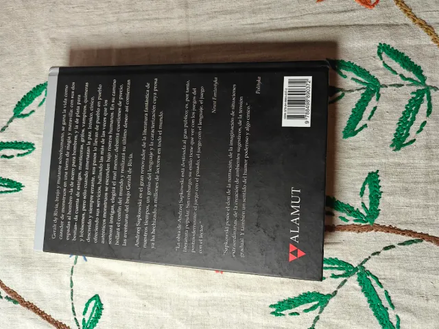 Geralt de Rivia 1. Último deseo. Alamut