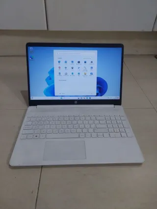 Ordenador Portátil HP Blanco