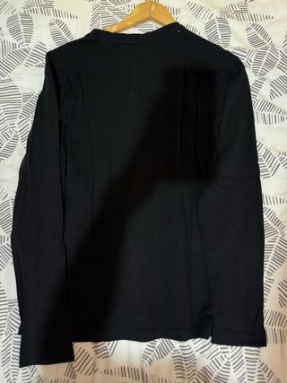Camiseta Zara Manga Larga Negra Talla S