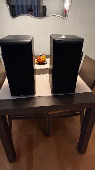 Equipo musica Hifi Akai 60W,Mueble, altavoces 100W