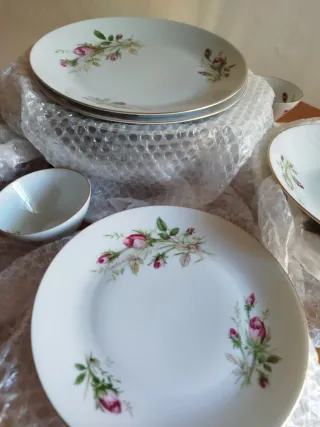 VAJILLA de porcelana flores rosas