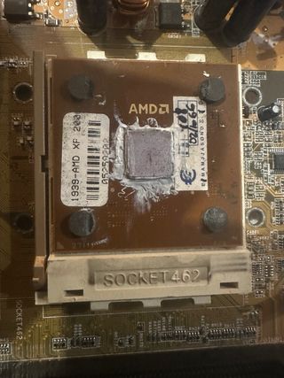 117- Asus A7VBX-X Socket 462 AMD xp 2000