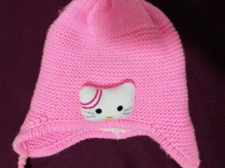 Gorro Hello Kitty rosa forrado