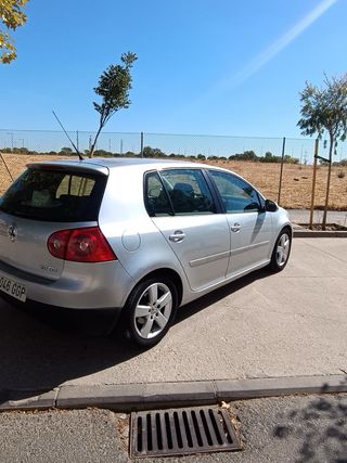 Volkswagen Golf 2009