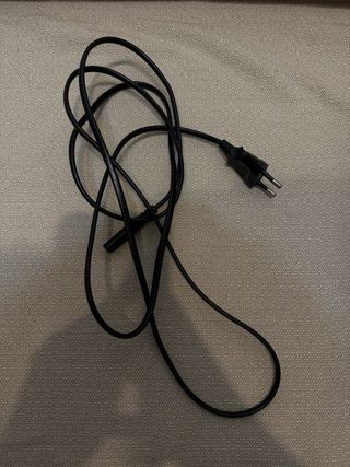 PS4 Slim 500GB + 2 Mandos