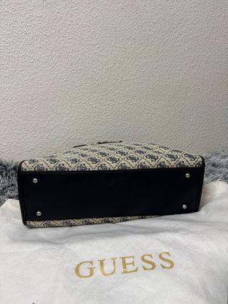 Bolso Guess Neda Logo 4G Peony