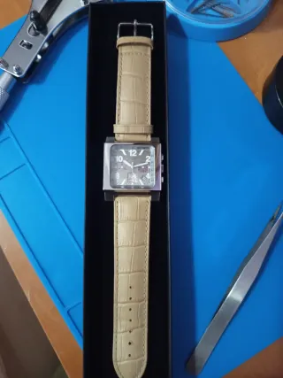 Mondia Cronógrafo NOS Beige/Plata