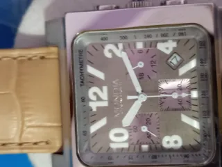 Mondia Cronógrafo NOS Beige/Plata