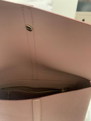 Bolso Carolina Herrera Rosa con Candado Dorado