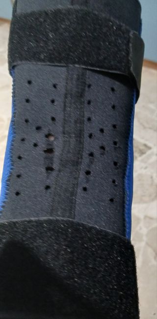 Ginocchiera tutore con stecche laterali RO+TEN