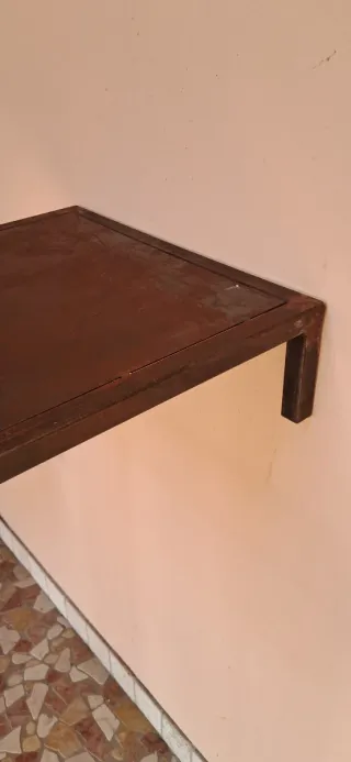 Tavolo alto in ferro su misura