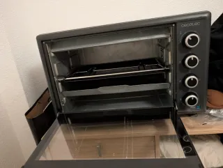 Horno Cecotec pequeño