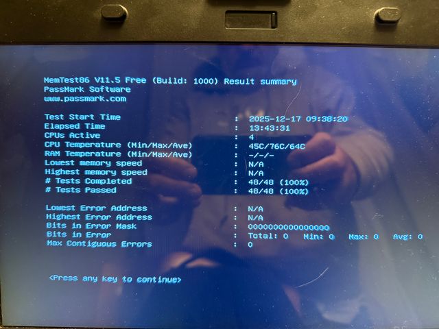 2x 32GB Crucial DDR4-3200 SODIMM RAM
