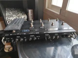 Native Instruments Rig Kontrol