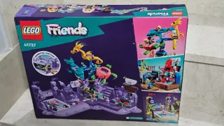 LEGO Friends 41737 Parque de Atracciones en la Pla