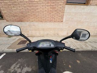 Suzuki Address 49 2T Scooter