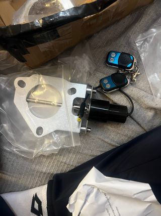 Válvula escape eléctrica Proparts 76mm