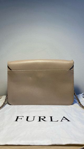Bolso Furla de cuero beige
