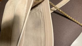 Bolso Furla de cuero beige