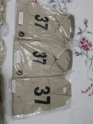 Camisas militares beige talla 37, 41 y 45
