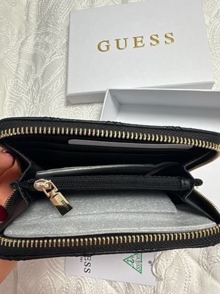 Cartera/monedero Guess negro nuevo