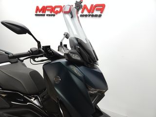 YAMAHA X-MAX 300 TECH MAX 2023 5032 kms.