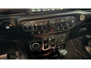 Jeep Wrangler 2.0T GME Sahara 8ATX 199 kW (270 CV)