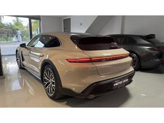 Porsche Taycan 4 Cross Turismo 350 kW (476 CV)