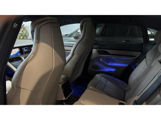 Porsche Taycan 4 Cross Turismo 350 kW (476 CV)