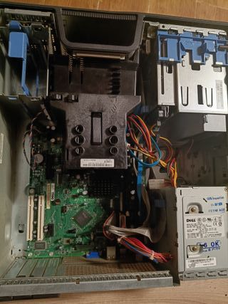 Ordenador Dell Dimension 3100 P4 630