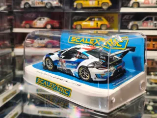 Scalextric UK C4522 Porsche 911 GT3R