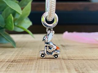 Charm Stitch Vespa - Plata