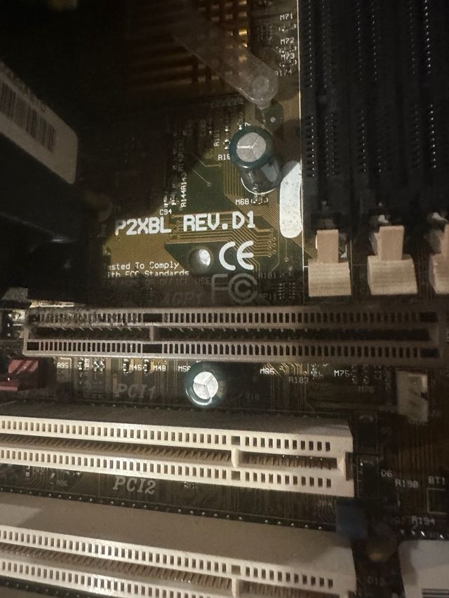 120- DFI p2xbl rev d.1 Pentium III 450