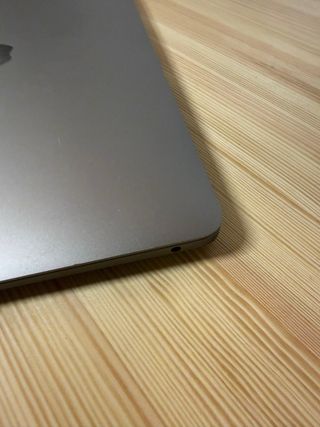 MacBook Air i5 2020 16GB RAM 256GB Gris Espacial