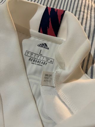 Camiseta oficial Real Madrid 20/21 Luka Modric L