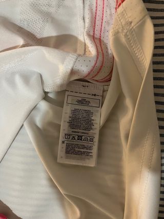 Camiseta oficial Real Madrid 20/21 Luka Modric L