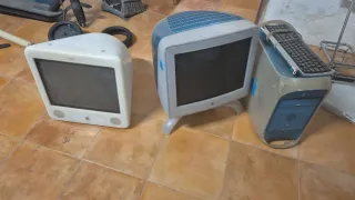 Apple PowerMac4,4 Md A1002 EMC 1955 (2003)-Vintage