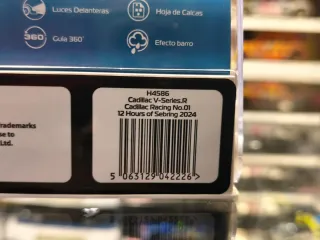 Superslot H4586 Cadillac V-Series.R