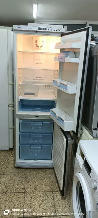 NEVERA COMBI BOSCH NO FROST ENERGÍA A+