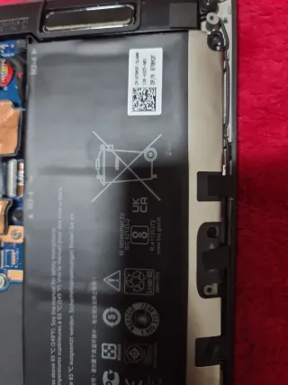 Batería Dell 5550 86wh 69KF2 7167 mah.