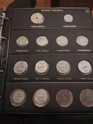 12 monedas 5, 10, 25 céntimos Franco España.