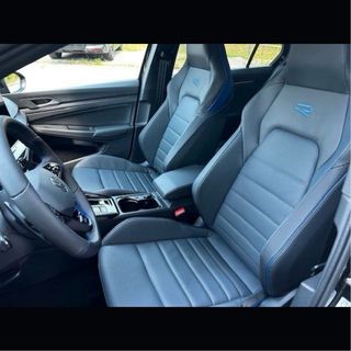 Volkswagen Golf 2025