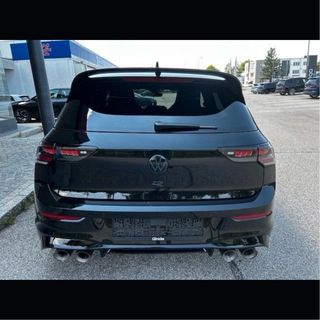 Volkswagen Golf 2025